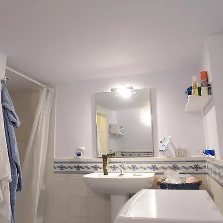 Гостевой дом Madalisa 3*